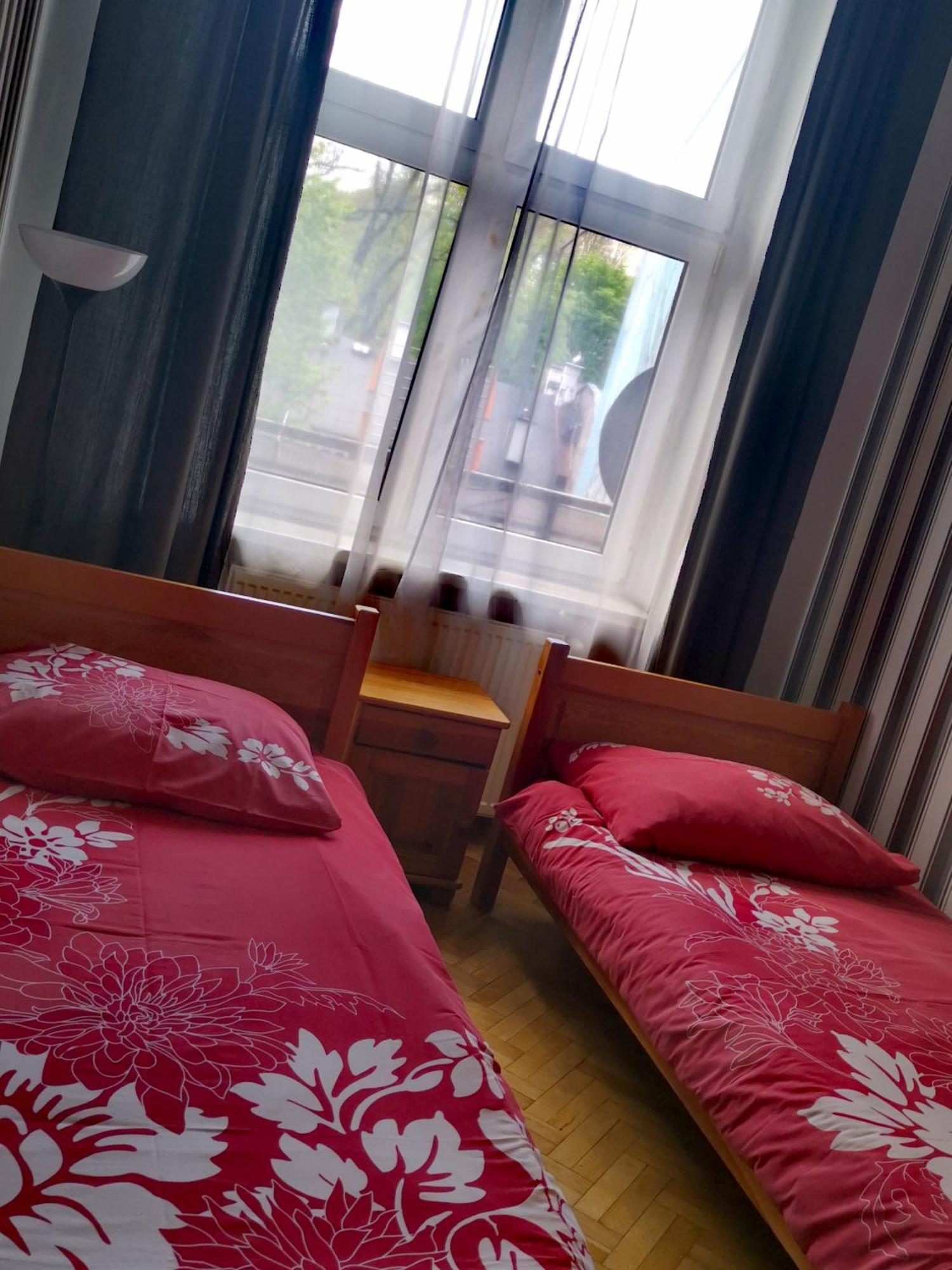 Hostel 4You Белско-Бяла Екстериор снимка