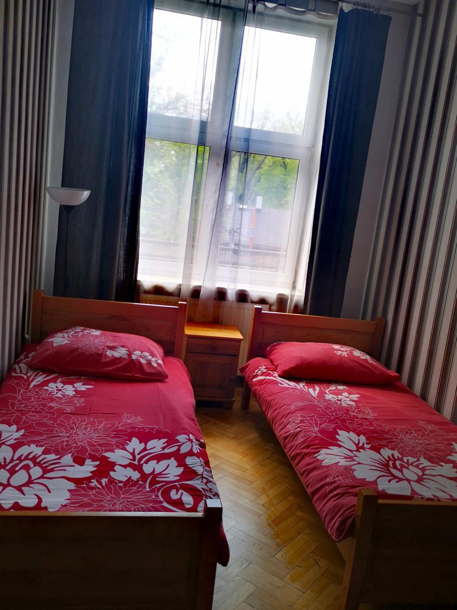 Hostel 4You Белско-Бяла Екстериор снимка