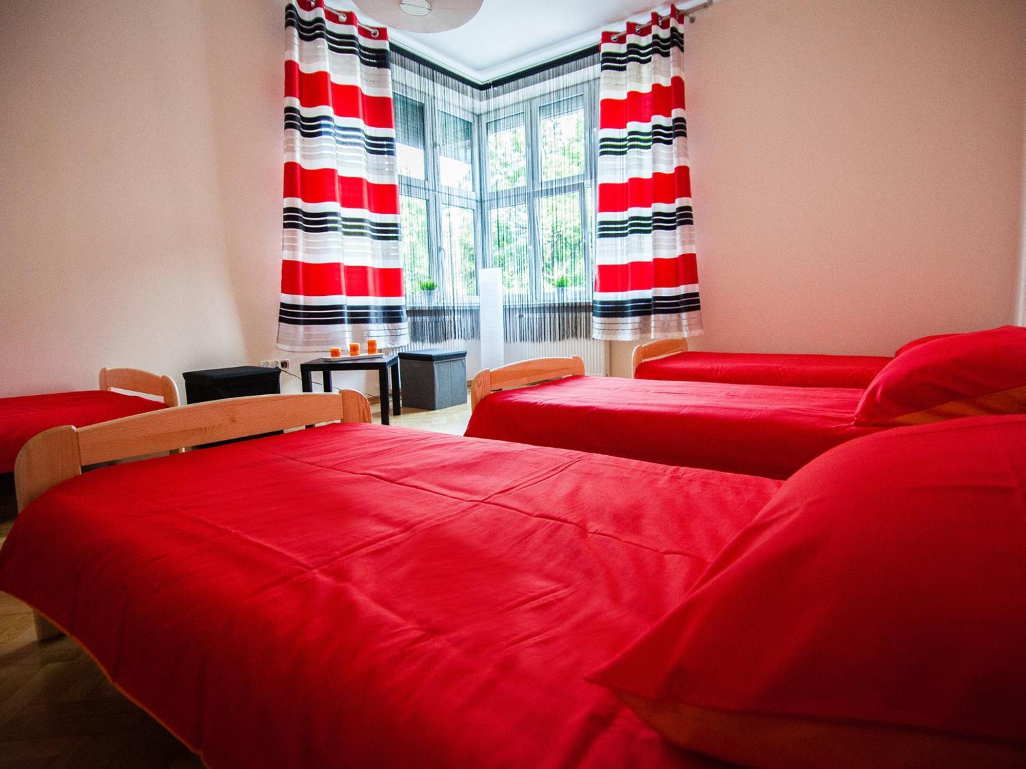 Hostel 4You Белско-Бяла Екстериор снимка
